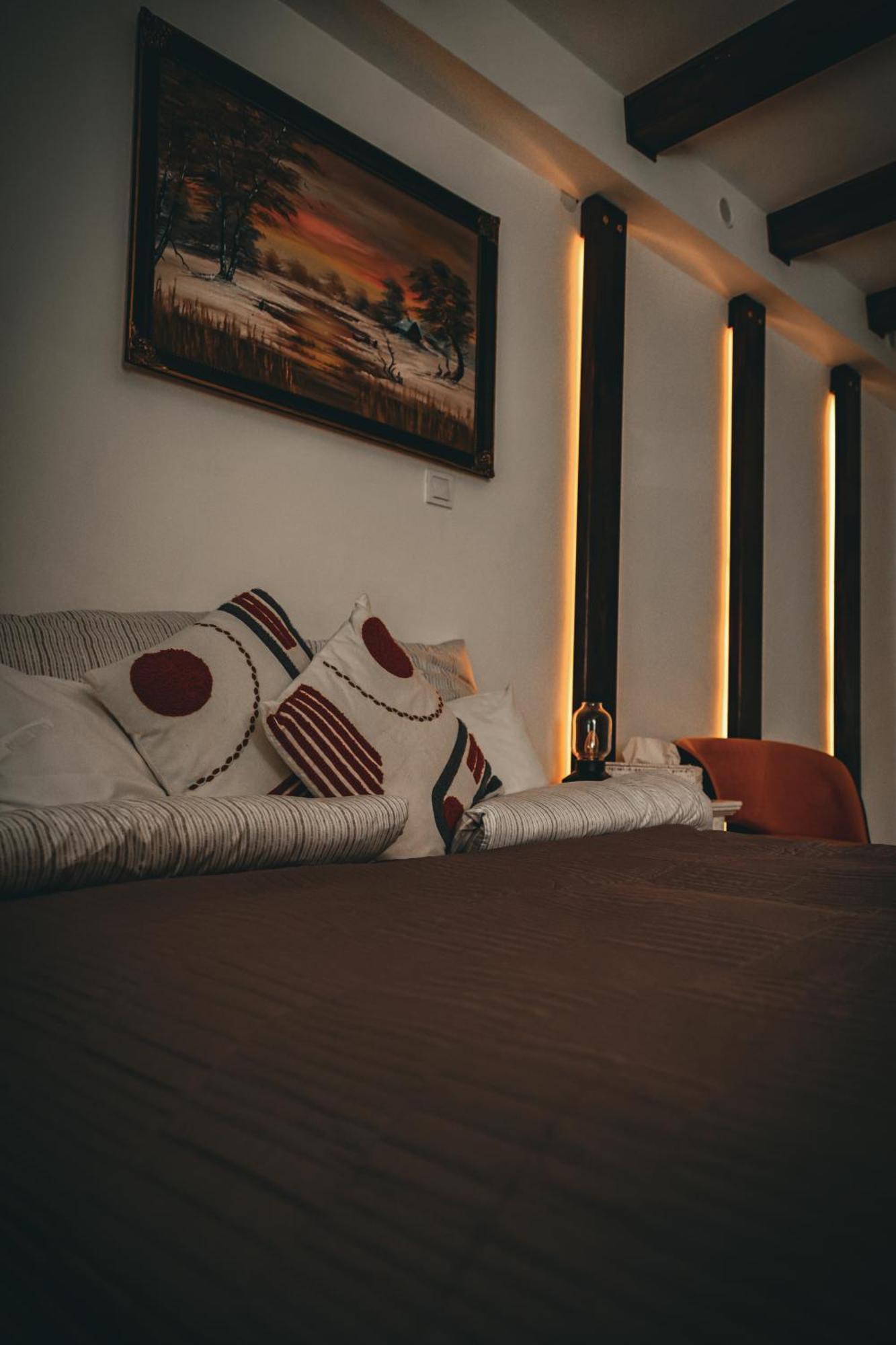 Kishaz Apartman Эгер Экстерьер фото